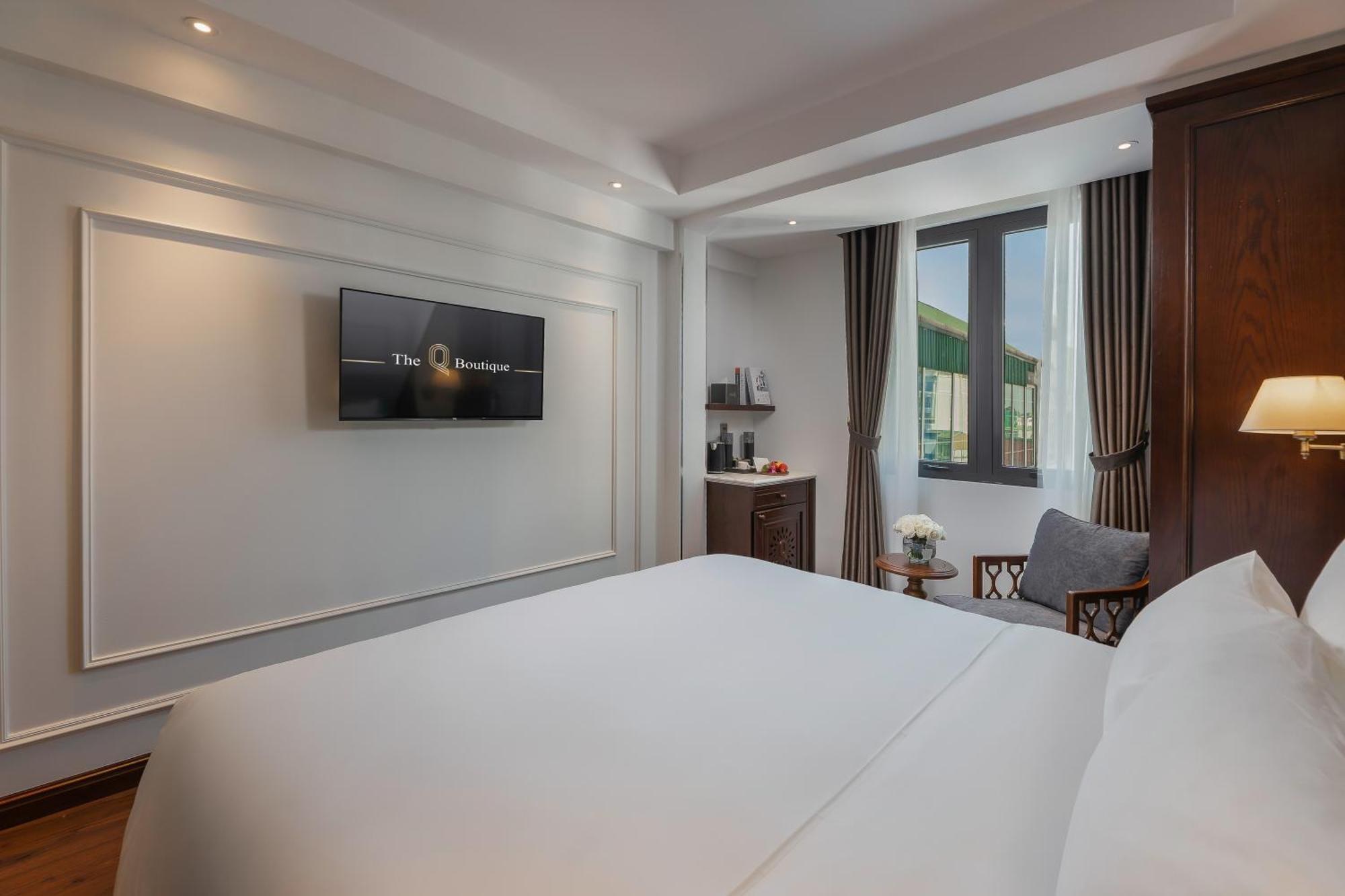 The Q Boutique Hotel Ханой Екстериор снимка