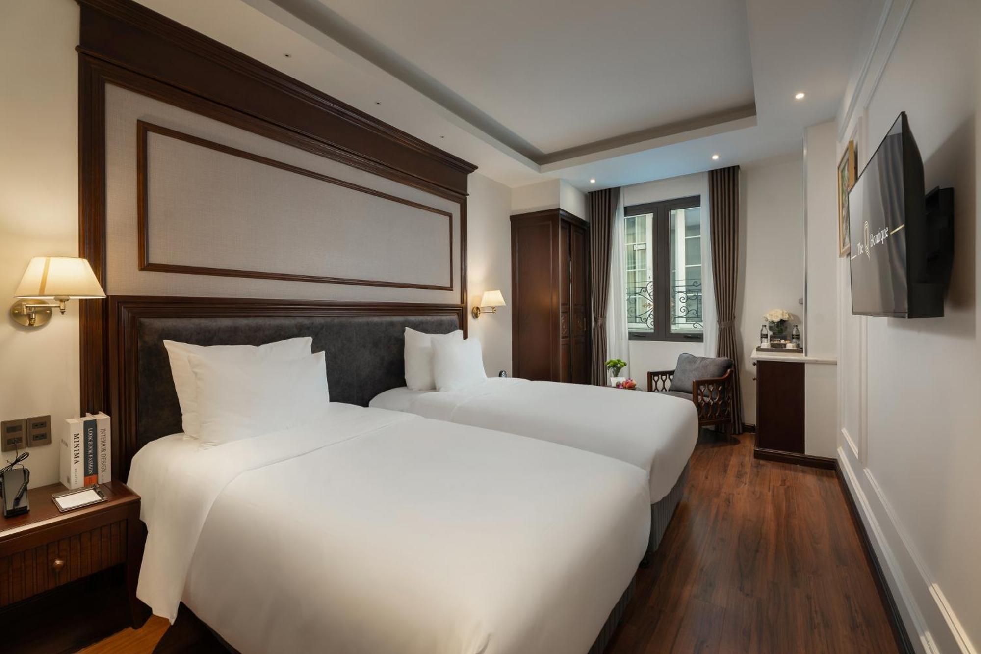 The Q Boutique Hotel Ханой Екстериор снимка