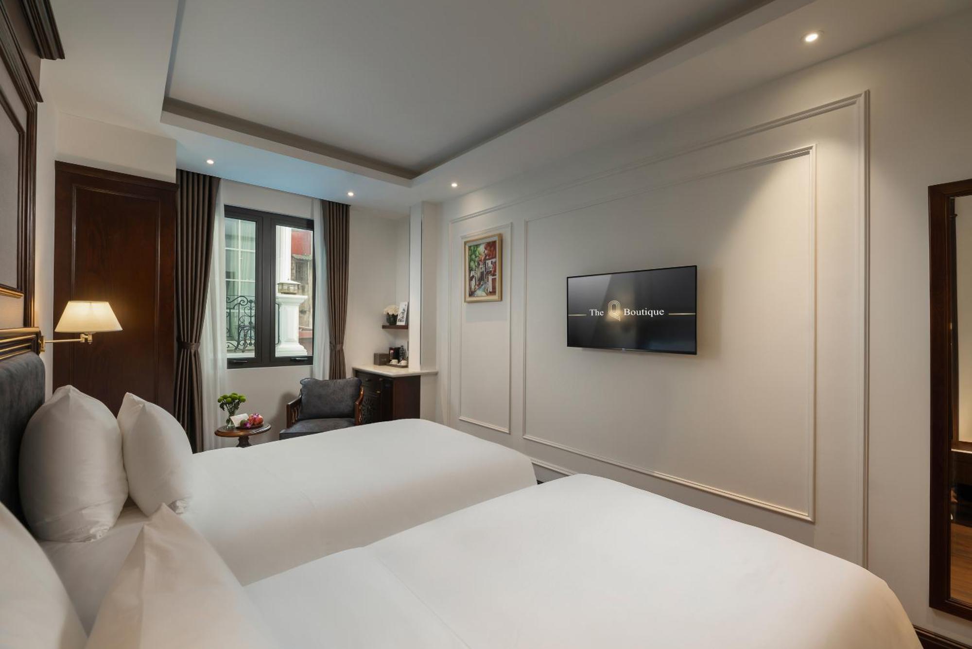 The Q Boutique Hotel Ханой Екстериор снимка