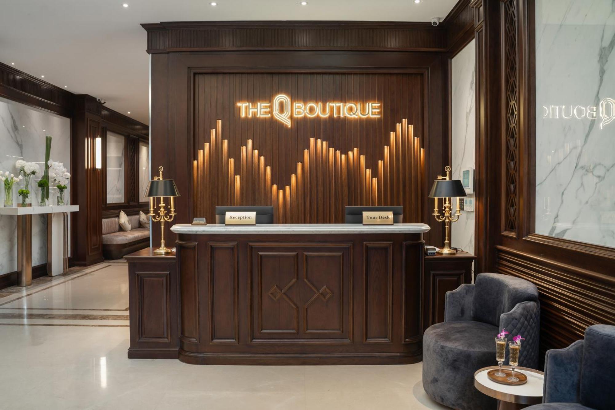 The Q Boutique Hotel Ханой Екстериор снимка